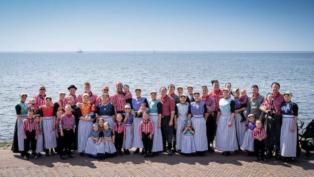 Urk traditional costume / Urker Tracht