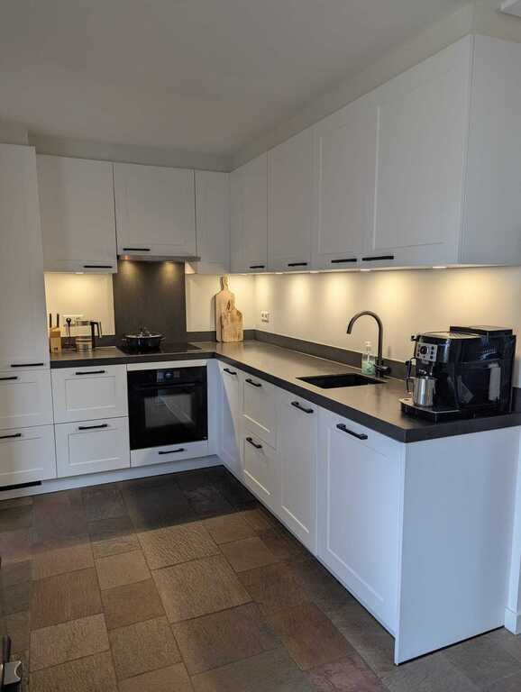 Kitchen / Küche