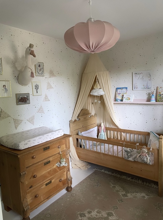 One of the kid rooms. Bed suitable for 2-7 y/o.