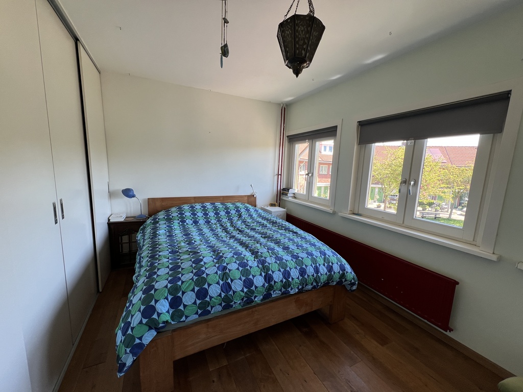 Master bedroom, double bed (160x200)