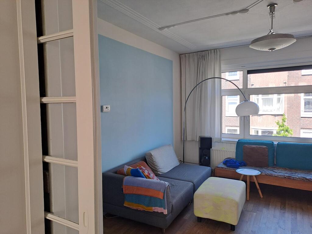 The livingroom, a colourful and light space
