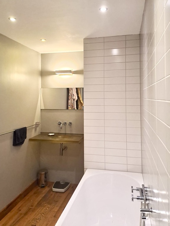 The bathroom. The sink was designed by Harmen and made of resin by Vincent de Rijk, one of the best craftsmen working with re...