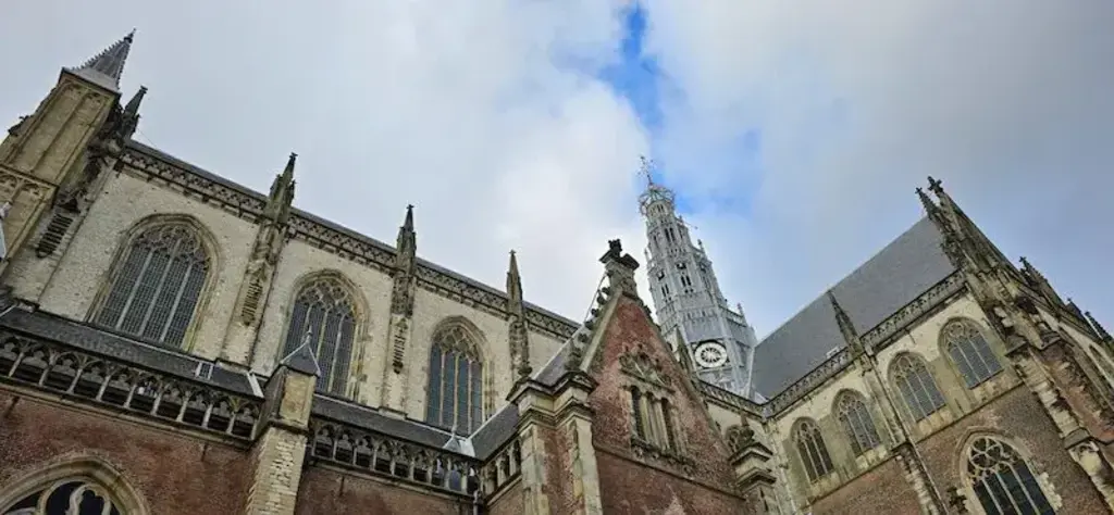 Haarlem (10 min bike)