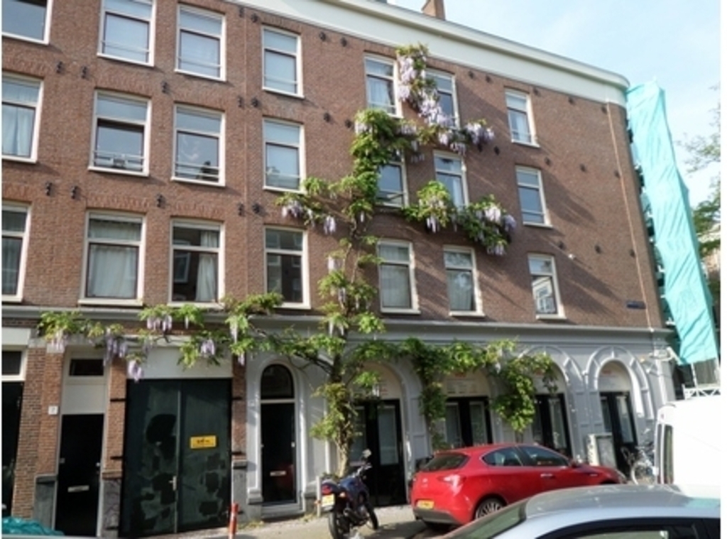 apartment on 2nd, 3rd and attic