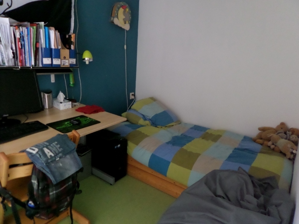 Boy's room (three years ago)