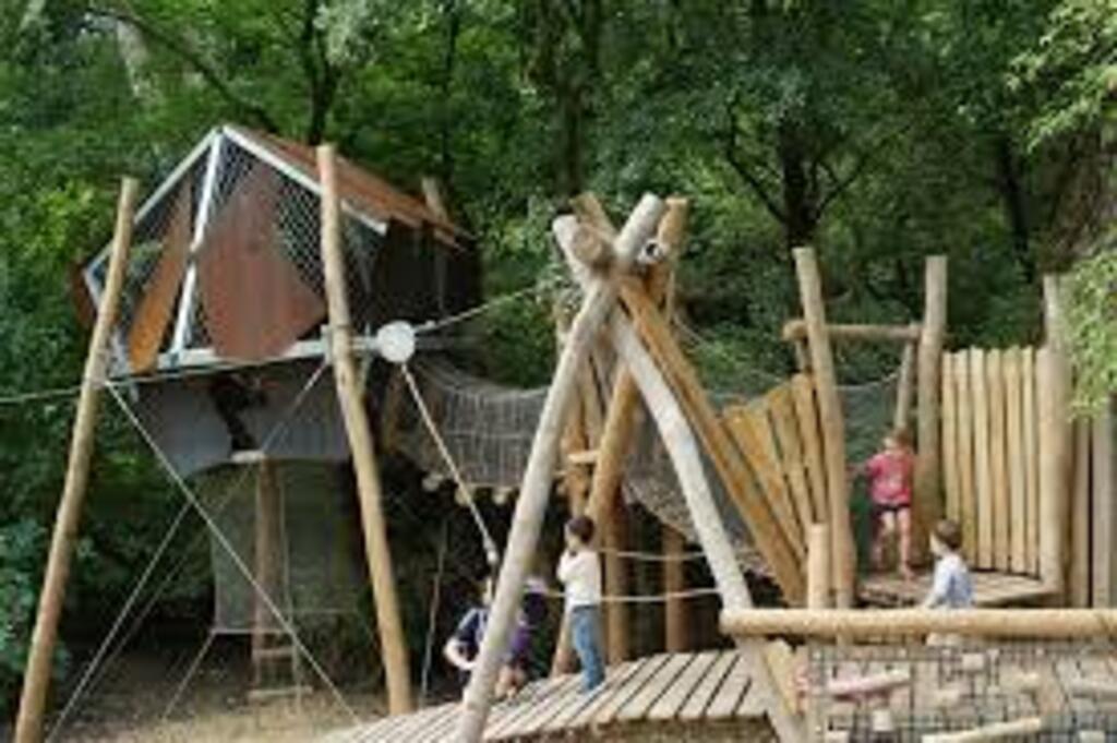 Climbing area in Sarphati park