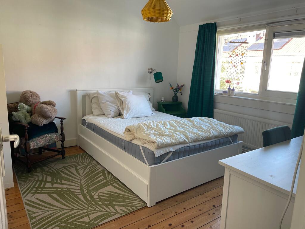 Bedroom no 3 (bed 140 x 200)