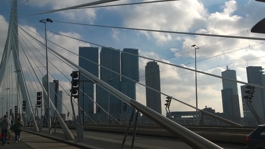 Rotterdam (30 min. By train)