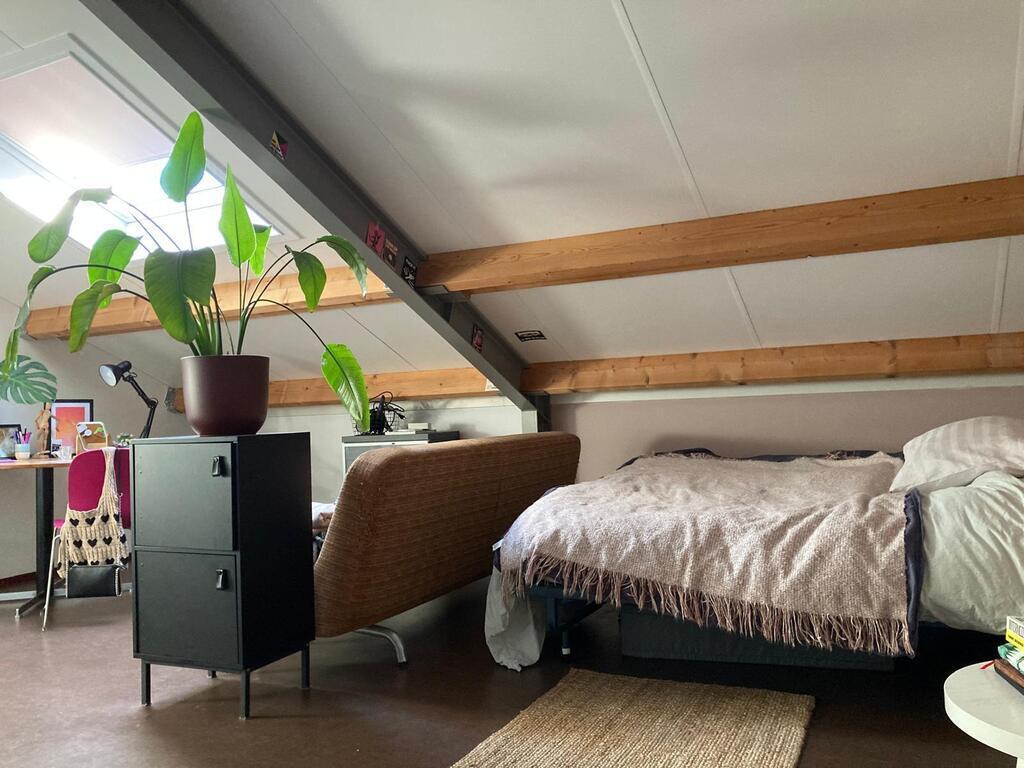 Bedroom 4 (double bed)