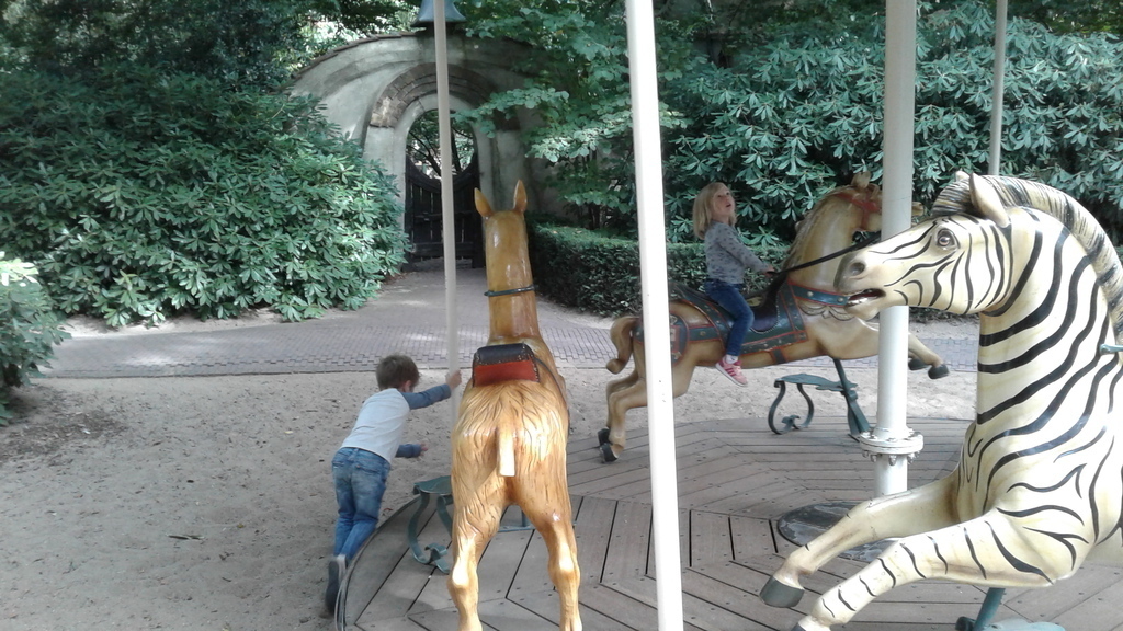 For the children there is the Efteling, a beautiful parc with the ferrytale wood, the big playgarden and lots of attractions  