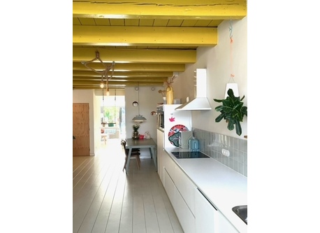 A nice large kitchen