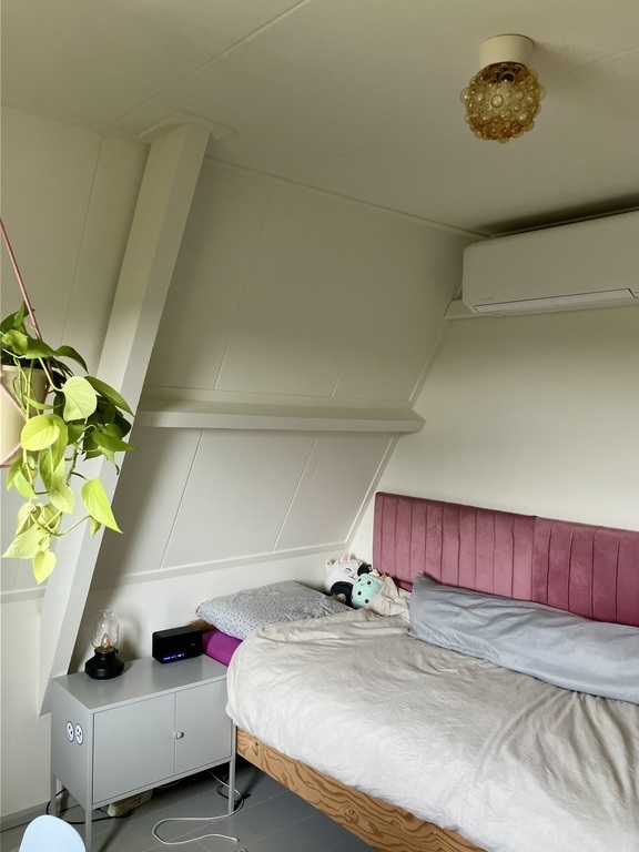 Bedroom of our daughter ( 12 YO )