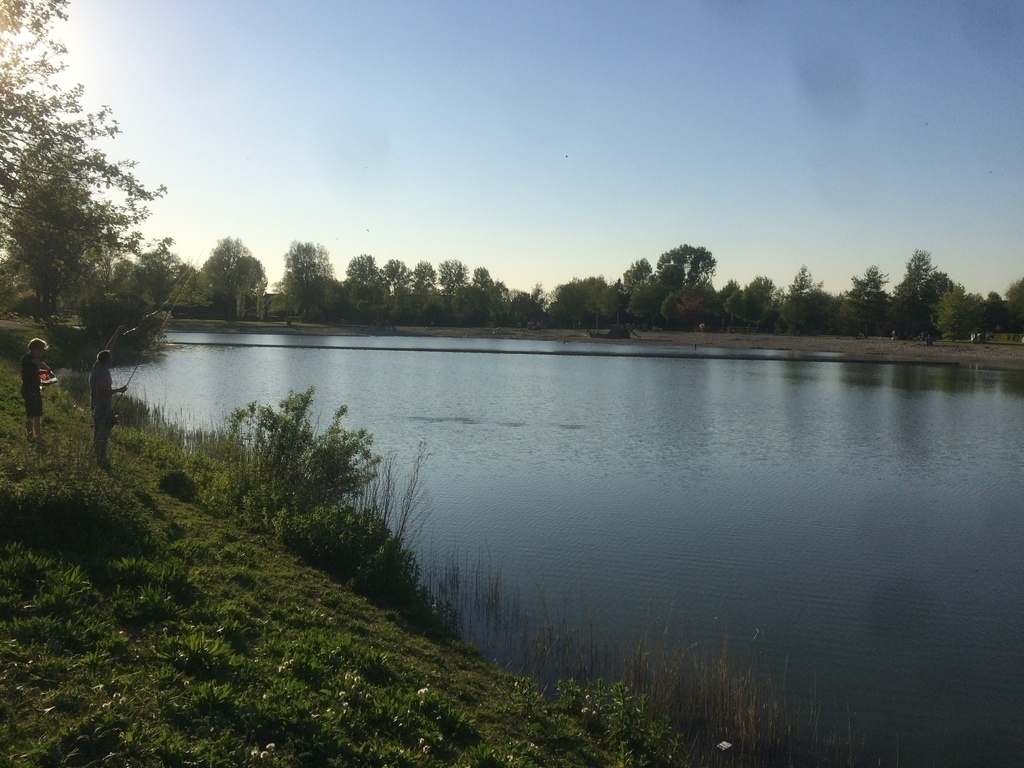 Toolenburgerplas, 1 of the recreational areas in close proximity including lake, green areas & sand beaches, 10 min bike ride