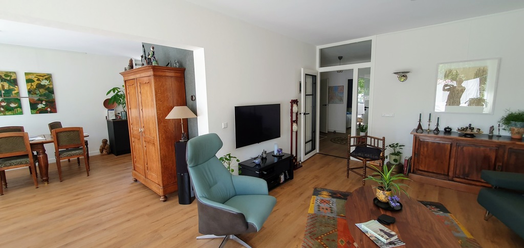 living and dining room