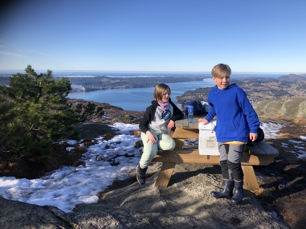 Daughter (13) and son (10) at the nearby Tellevik mountain (10-minute drive from the house)