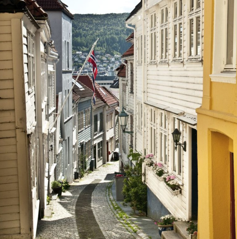Wander in the charming narrow cobbled streets of Bergen