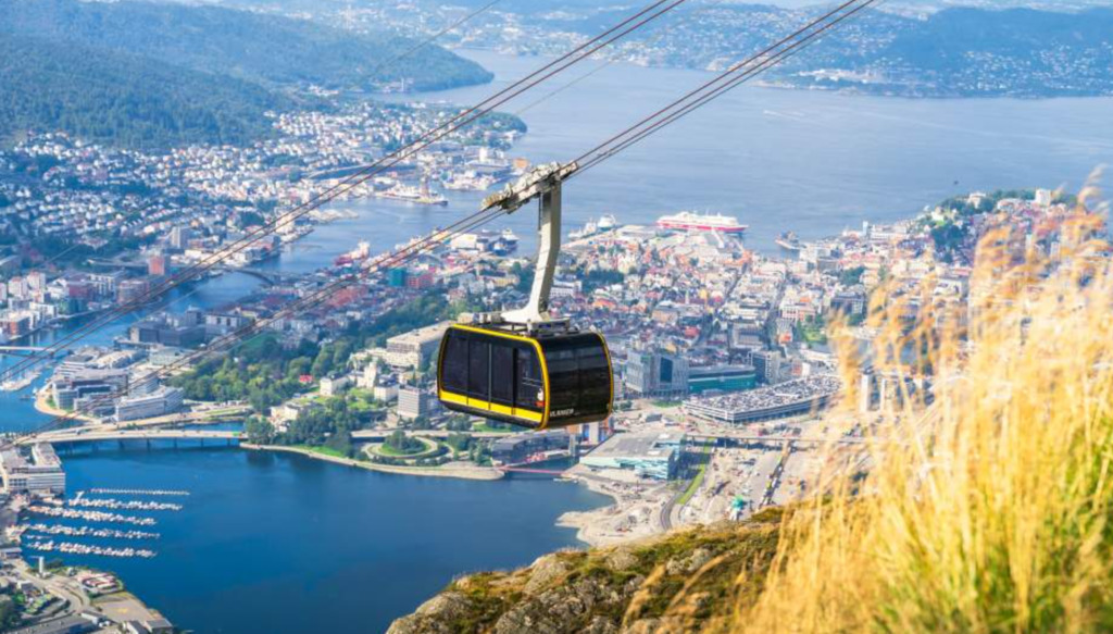 The Ulriksbanen gondola takes you up to mount Ulriken, from where you have a stunning view of Bergen