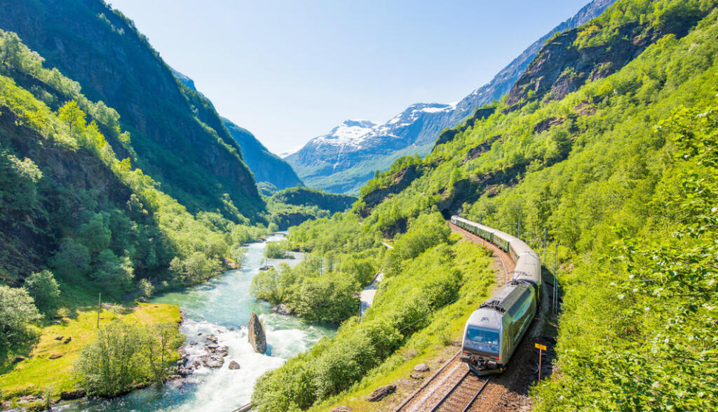 Take the Flåmsbanen train to enjoy Norway in a nutshell