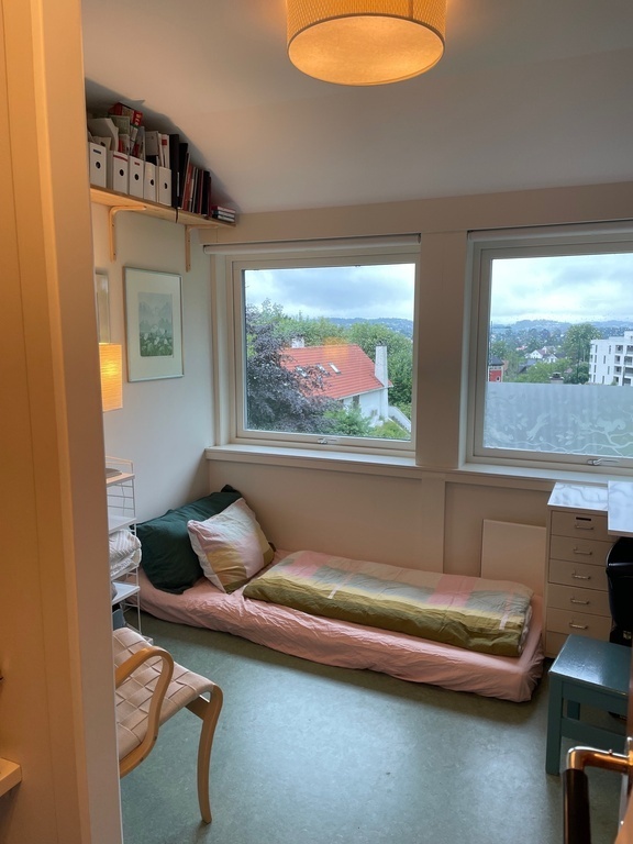 Office, converted into a bedroom 4