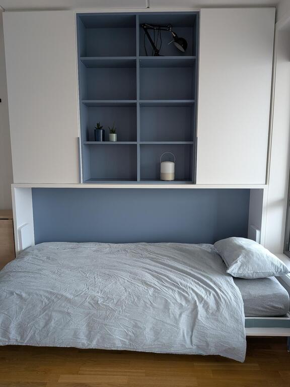 Jürgs bed. 90x210 cm.