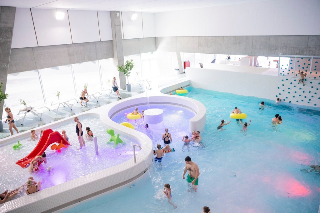 Public bathing facilities II