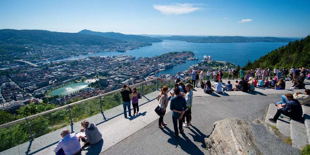 Overview of Bergen from Fløyen 