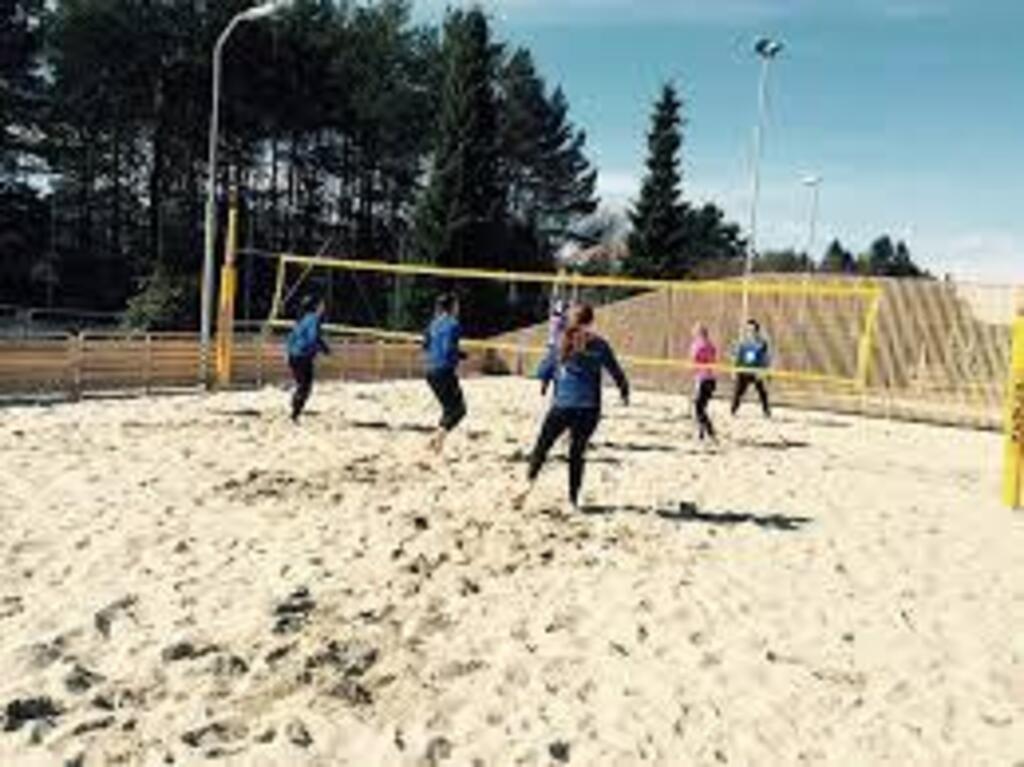 Sandvolley 5 minutes walk from the house