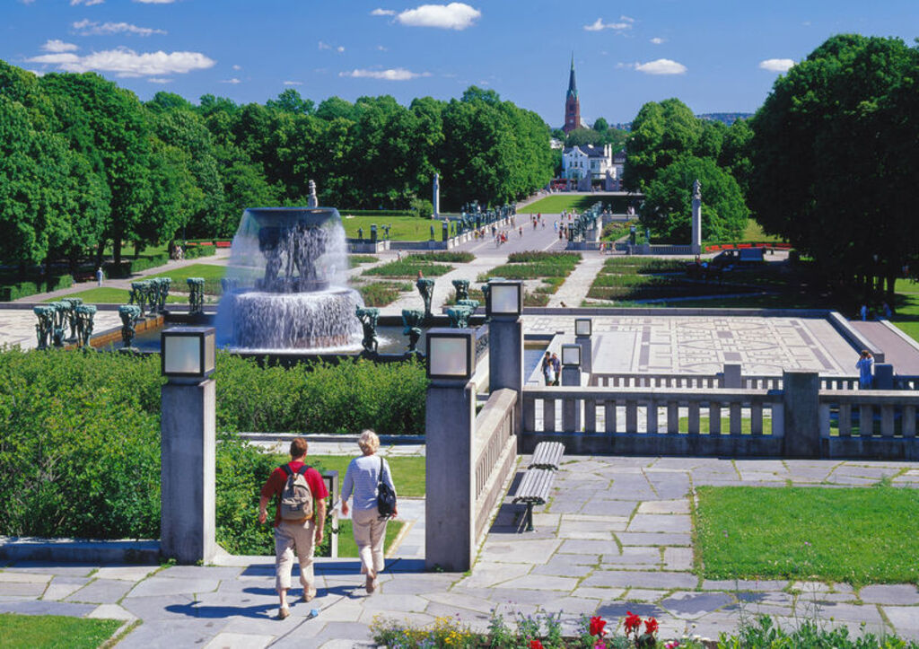 Visit Oslo and "Frognerparken". 