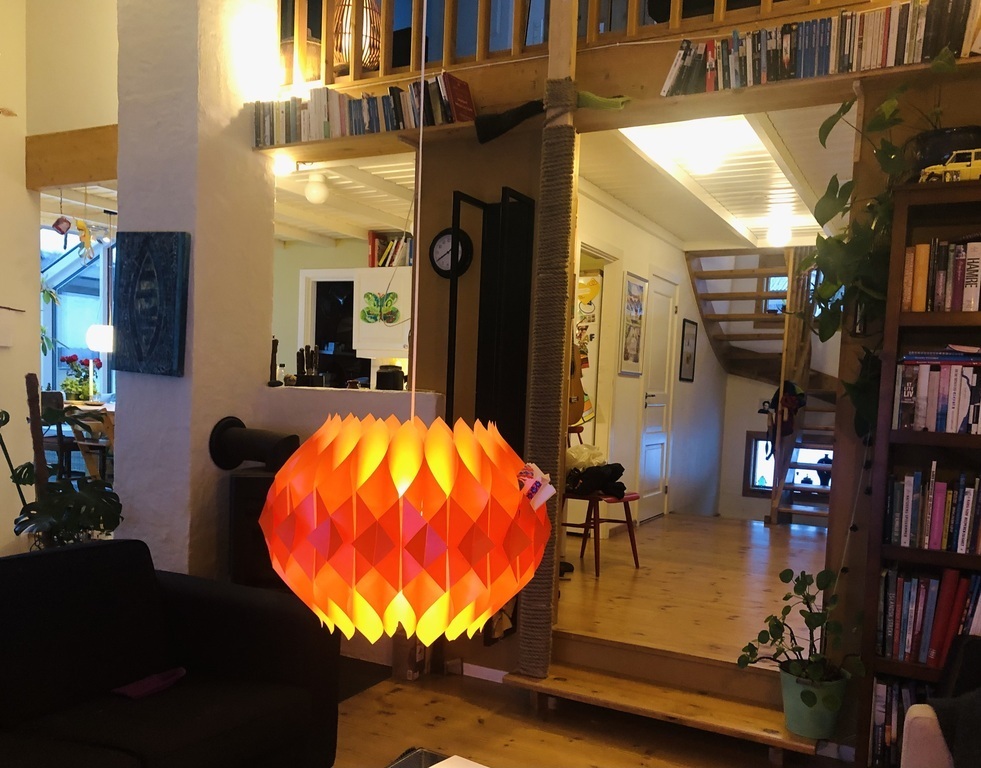 Picture from the living room to the kitchen 