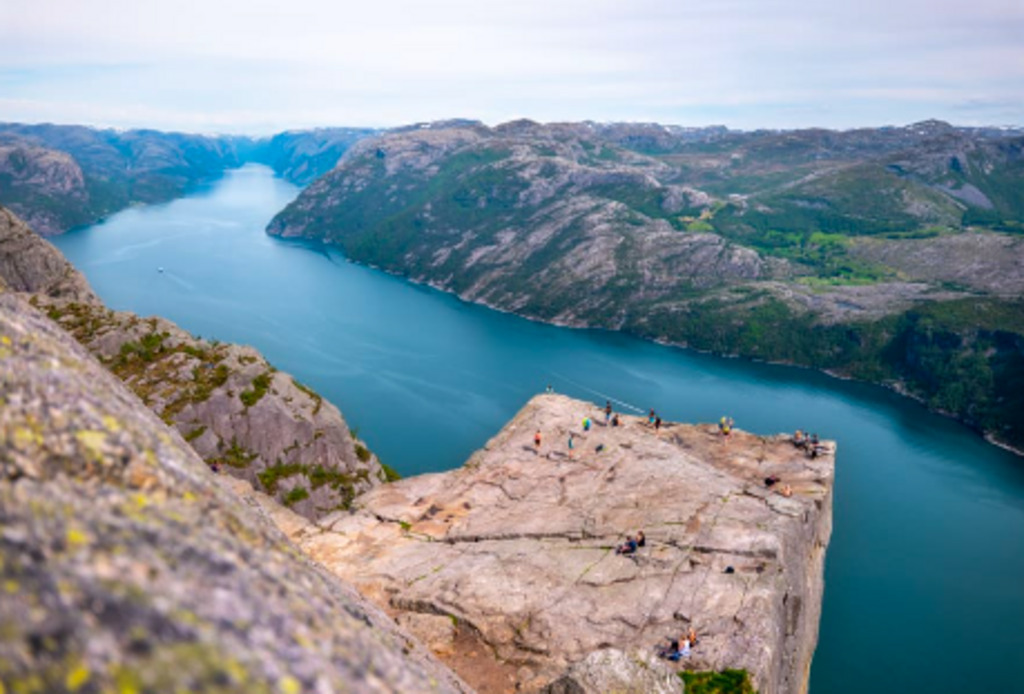 Preikestolen, appx. 50 min drive and 2 h 30 min hike (up and down)