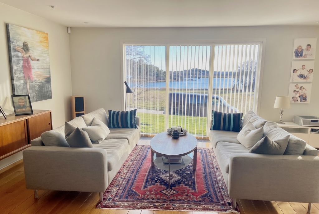 Living room with sea view