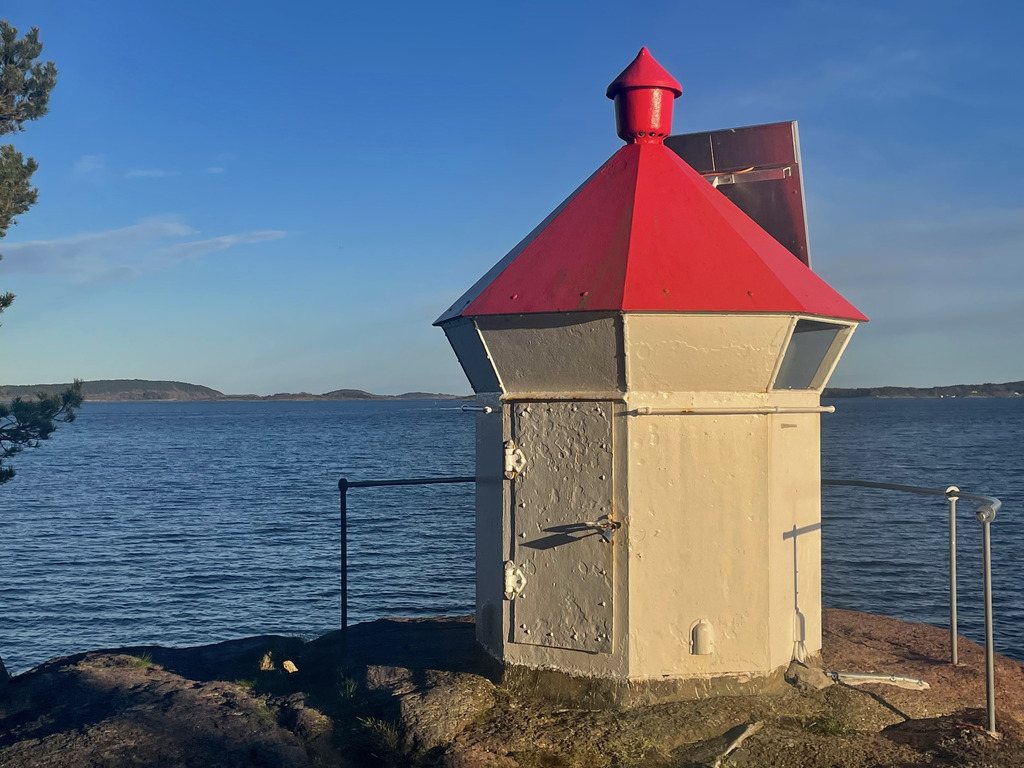 Jarlsø lykt (lighthouse) in walking distanse