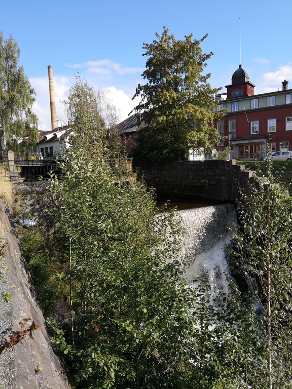 Lillehammer city center, the Mesna river.