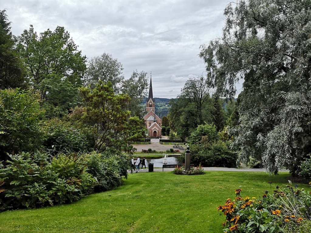 Søndre Park, public park in the center of Lillehammer by Lillehammer Churchill in the backfround