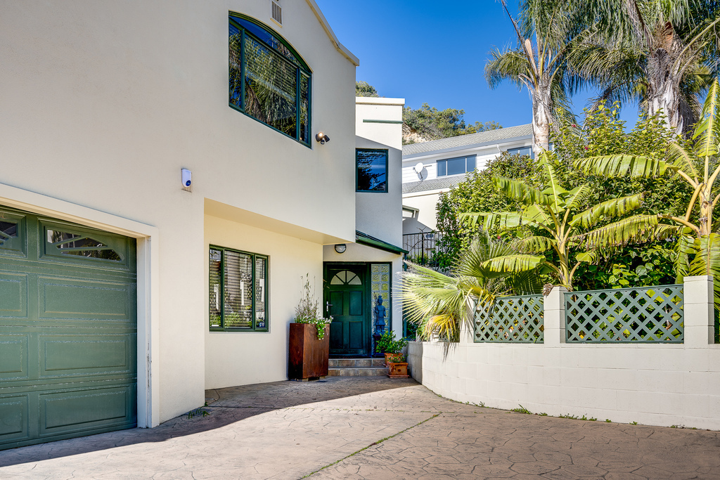 Welcome to Maison Blue