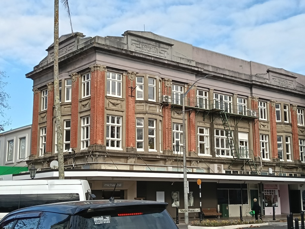 My apartment is the 2nd floor of this building known as the Perrett 