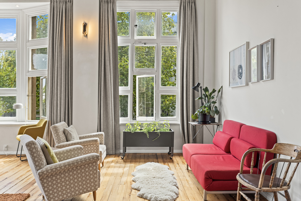 Corner of living room 