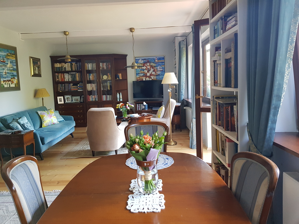 the dining section in the living room 