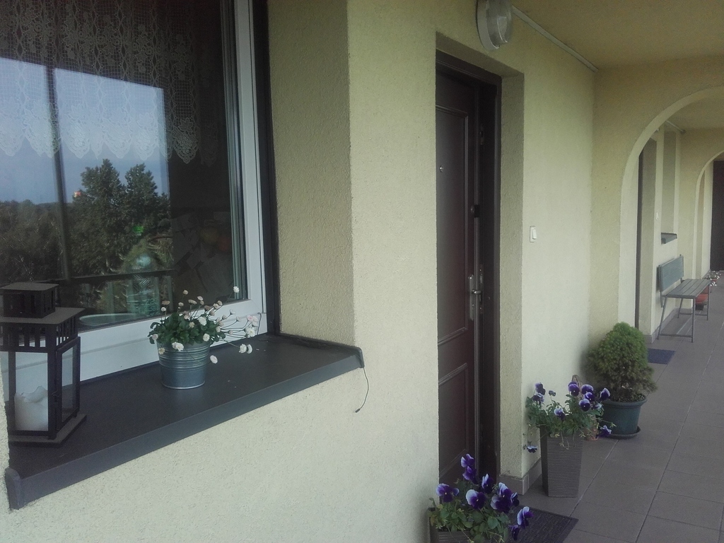 dorr to flat in Zabrze