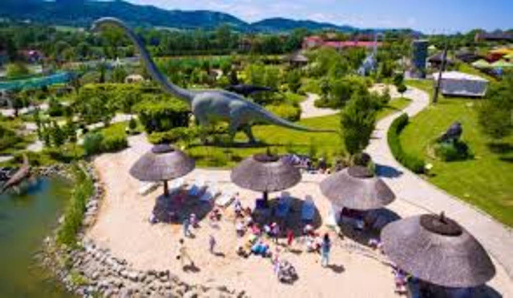 THE DINOSAUR PARK IN INWAŁD
