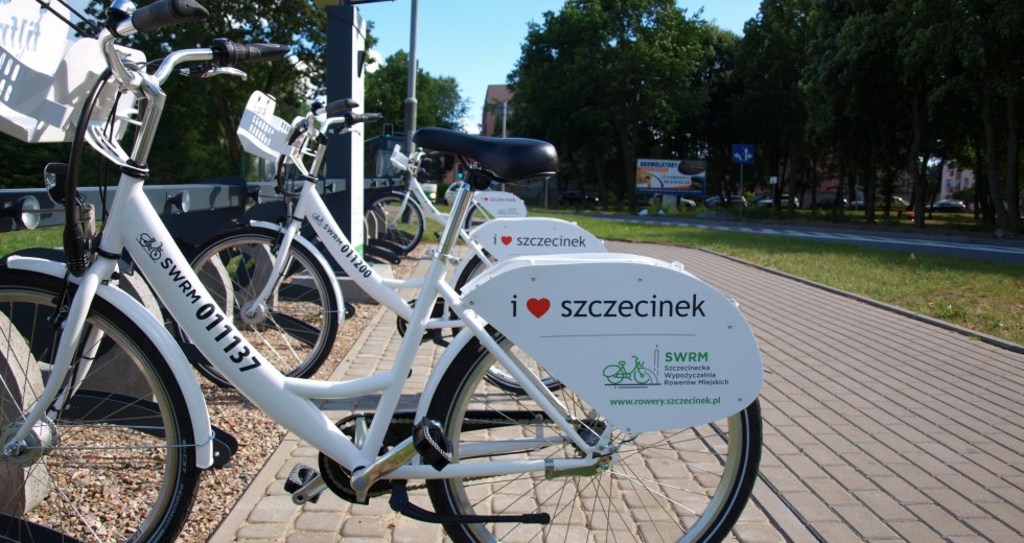 City provides easy and cheap bicycle rental with many stations and completely free bus communication for everyone.