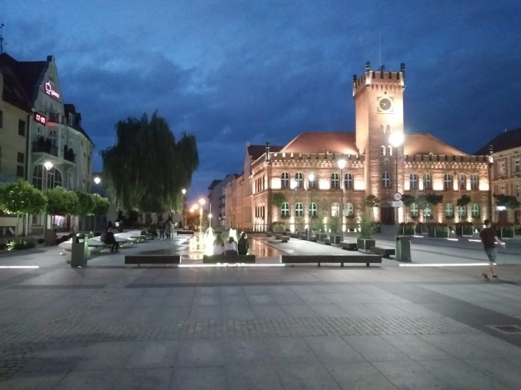 Main square next to the town hall.