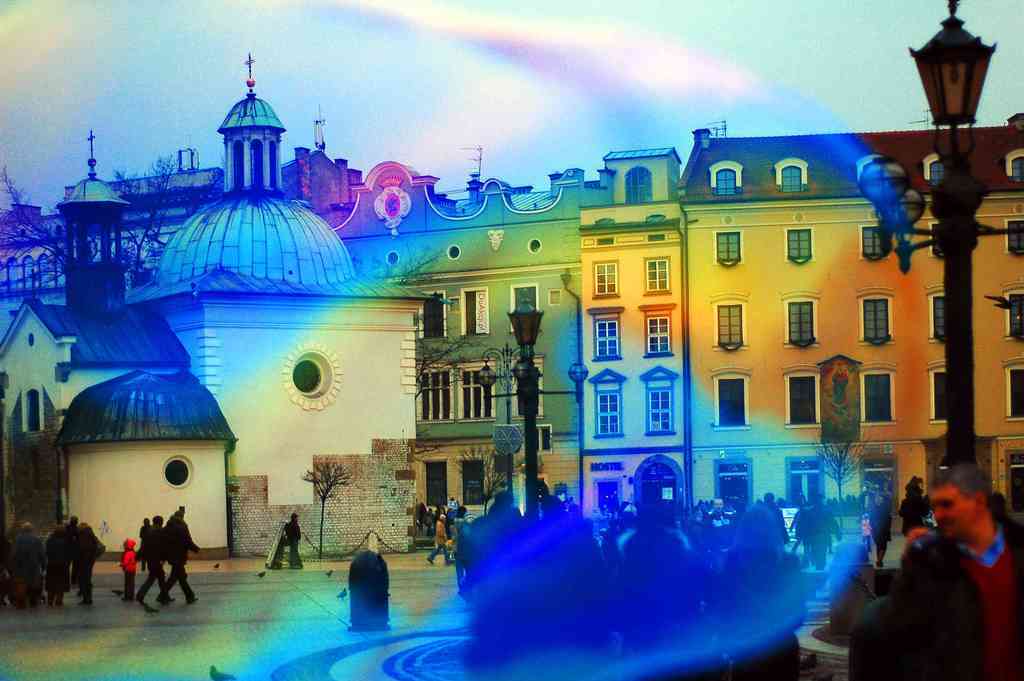 Kraków - Main Square in bubbles (photo: Tomasz Wysopal)