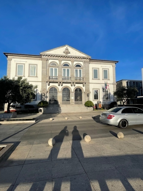 Charmante centrum van Fafe - stadhuis 