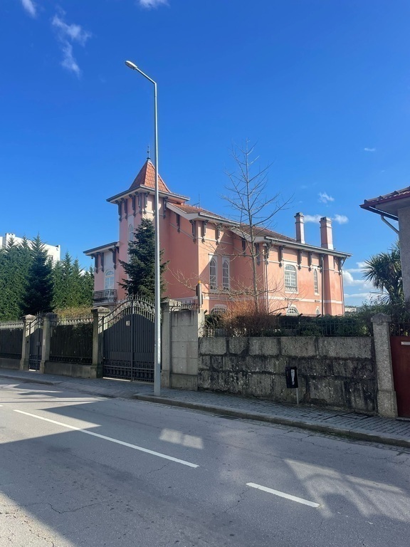 Charmante centrum van Fafe