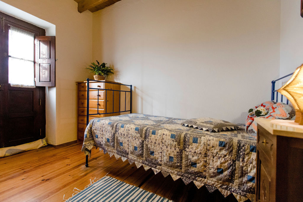 2nd Bedroom (single bed)