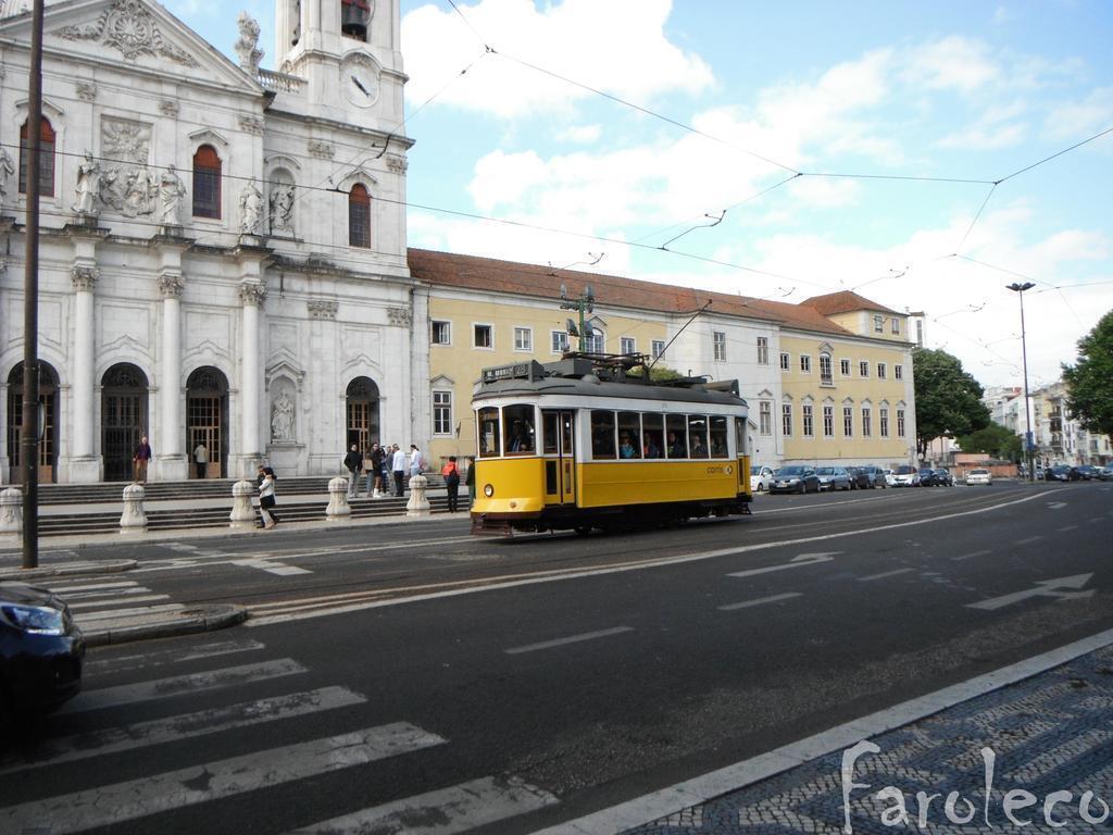 Estrela, 10 min walk 