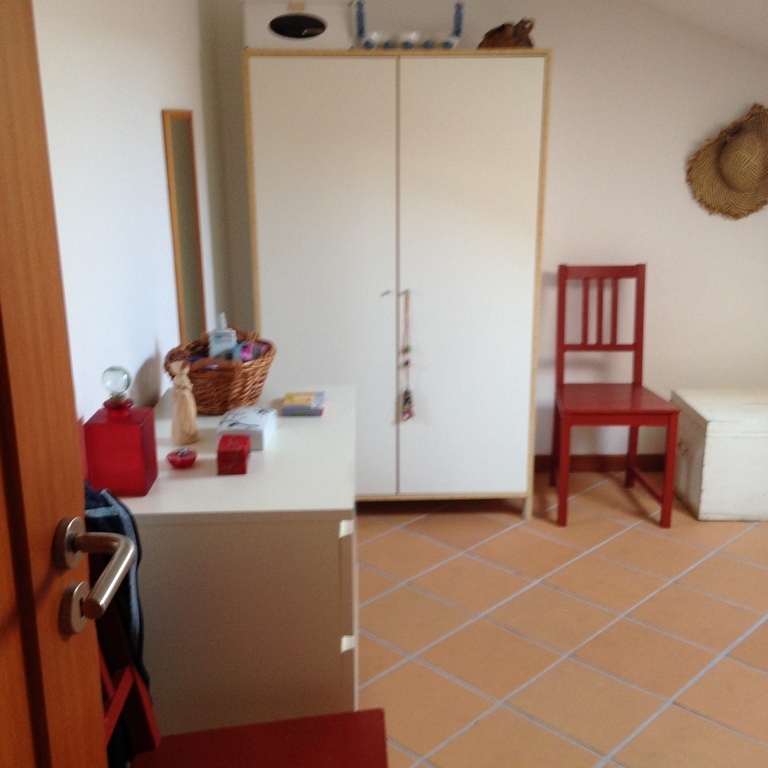 Bed room 3: with two single beds. It is upstairs in the loft.