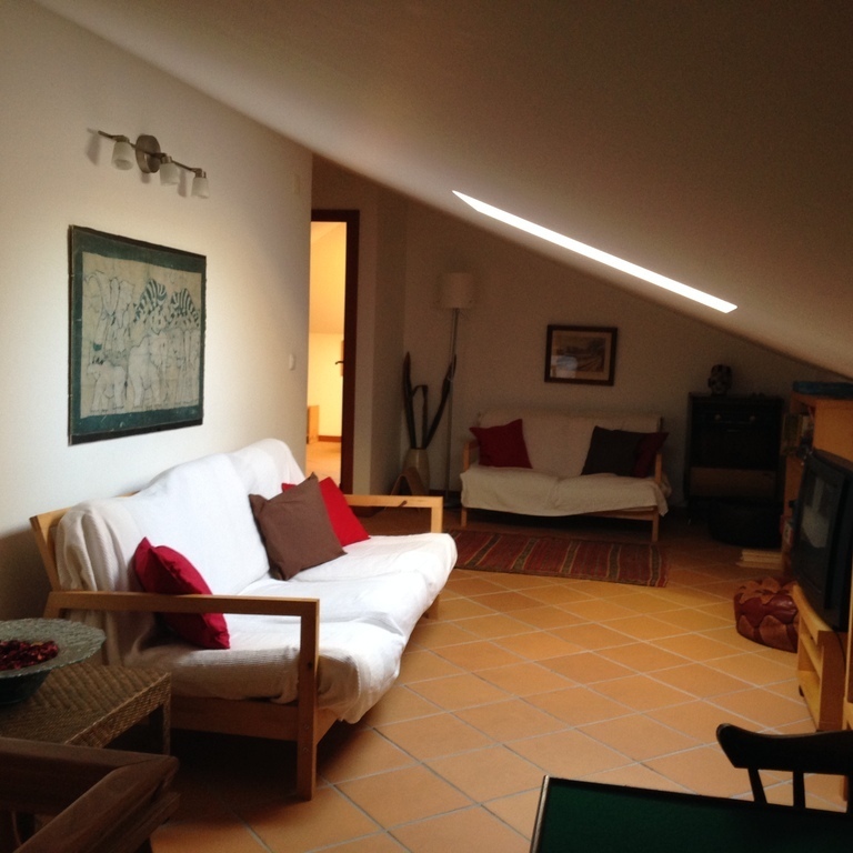 Second living room, upstairs in the loft.