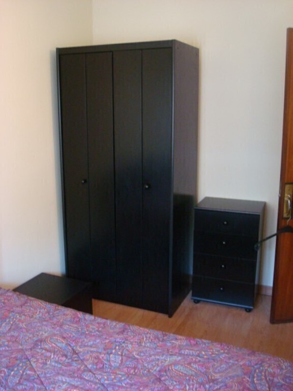 Bedroom with double bed